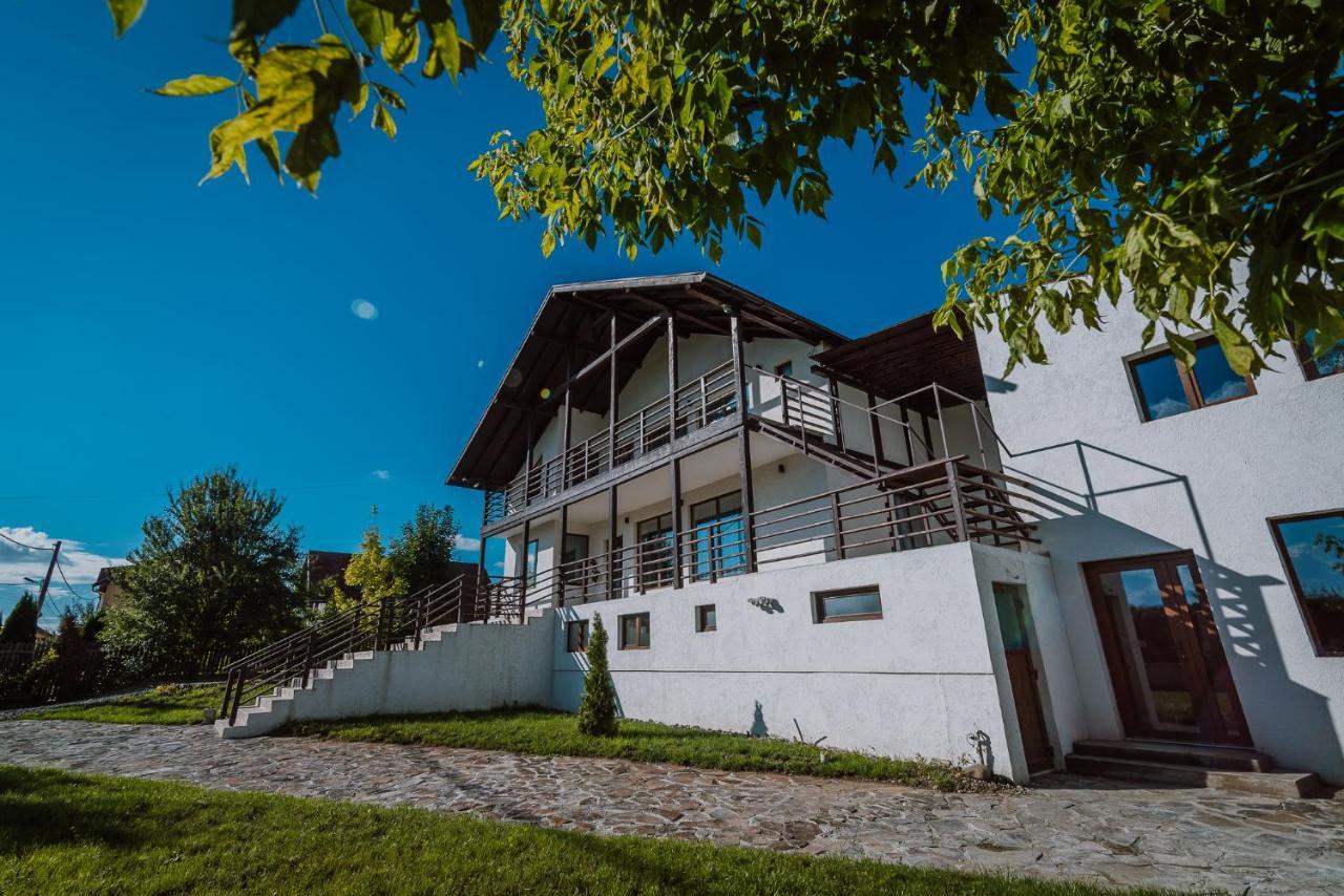 Sunset Inn Sangeorgiu de Mures Exterior photo